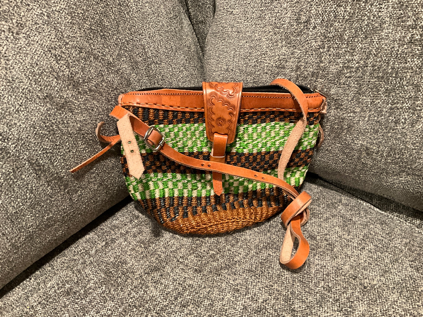 Medium Woven Purse